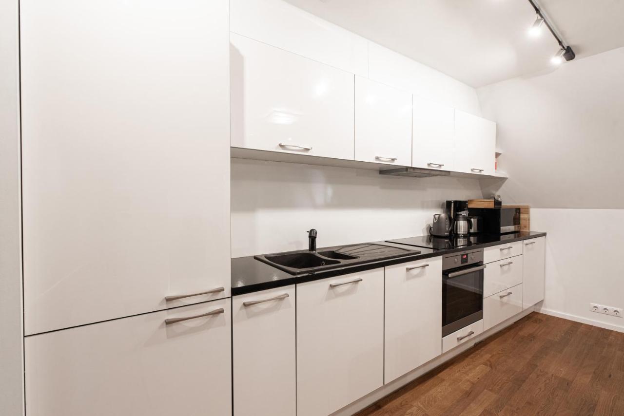 Airhome - Raekoja Plats Tallinn Buitenkant foto