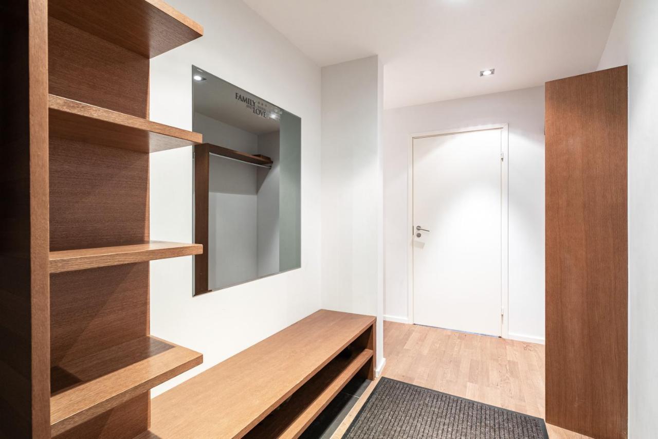 Airhome - Raekoja Plats Tallinn Buitenkant foto