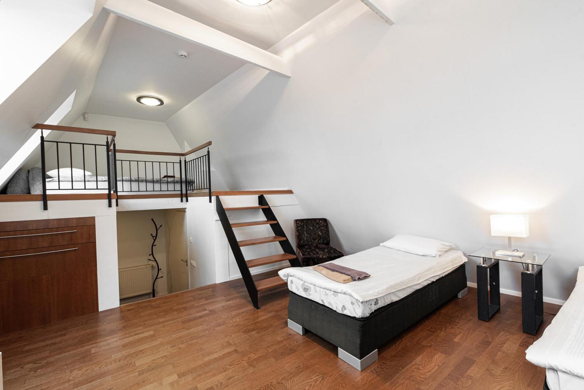 Airhome - Raekoja Plats Tallinn Buitenkant foto