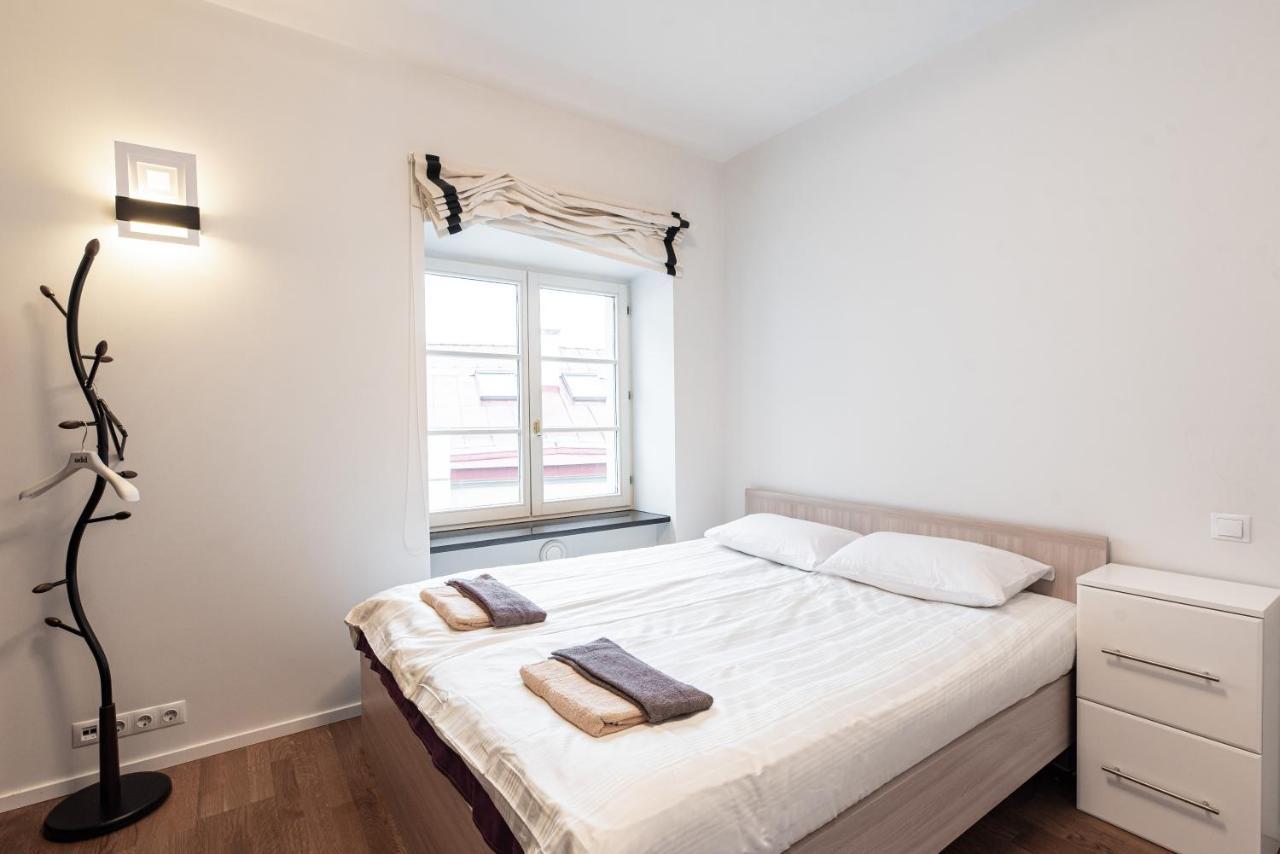 Airhome - Raekoja Plats Tallinn Buitenkant foto