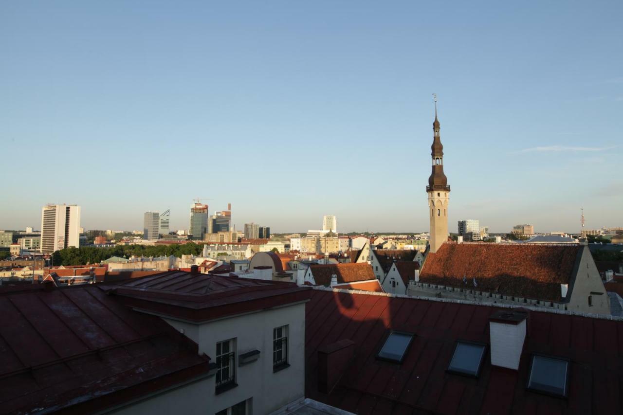 Airhome - Raekoja Plats Tallinn Buitenkant foto