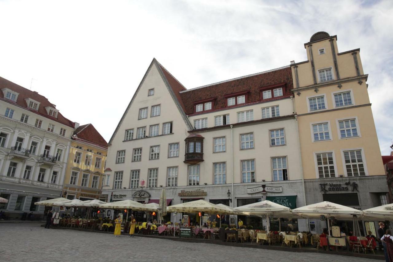 Airhome - Raekoja Plats Tallinn Buitenkant foto